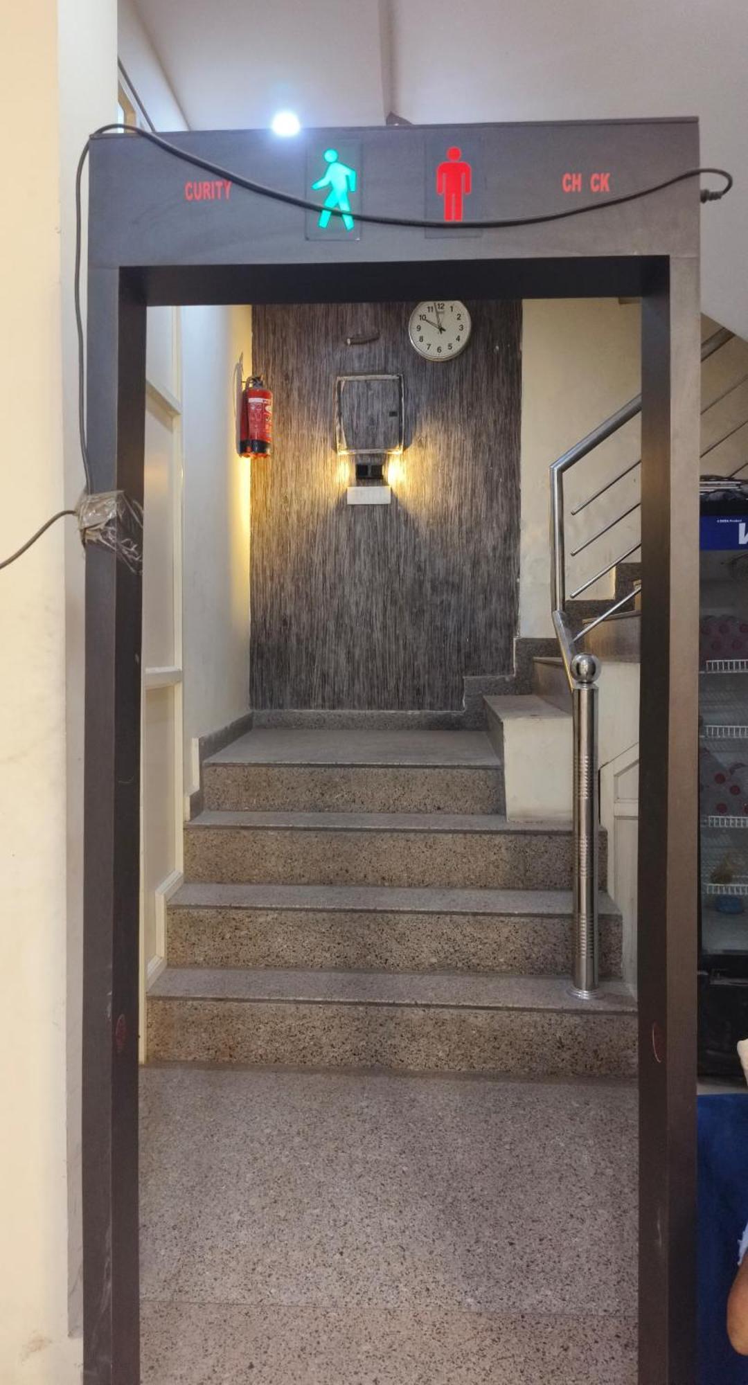 Global Stay Near Delhi Airport Ню Делхи Екстериор снимка